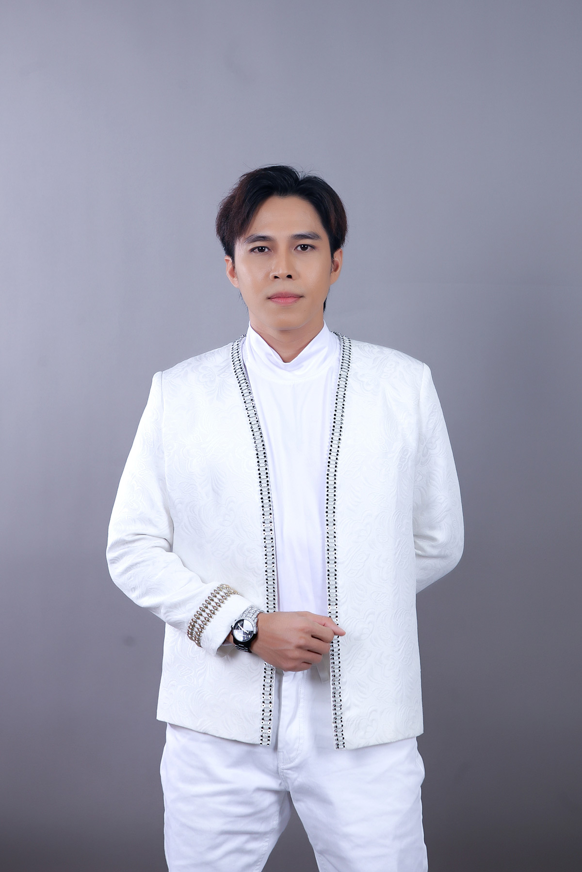 TRẦNHÙNGTUẤNgiọngthật3 TourBizVn Tin tức online cập nhập 247