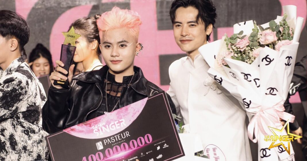 Phan Hoàng Thái Bảo đăng quang ngôi vị Quán quân The New Singer mùa đầu tiên