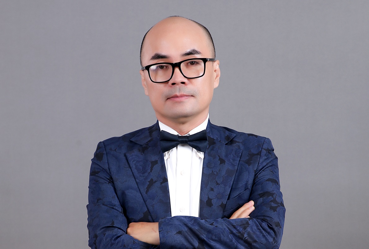 Giám khảo Minh Đức 1