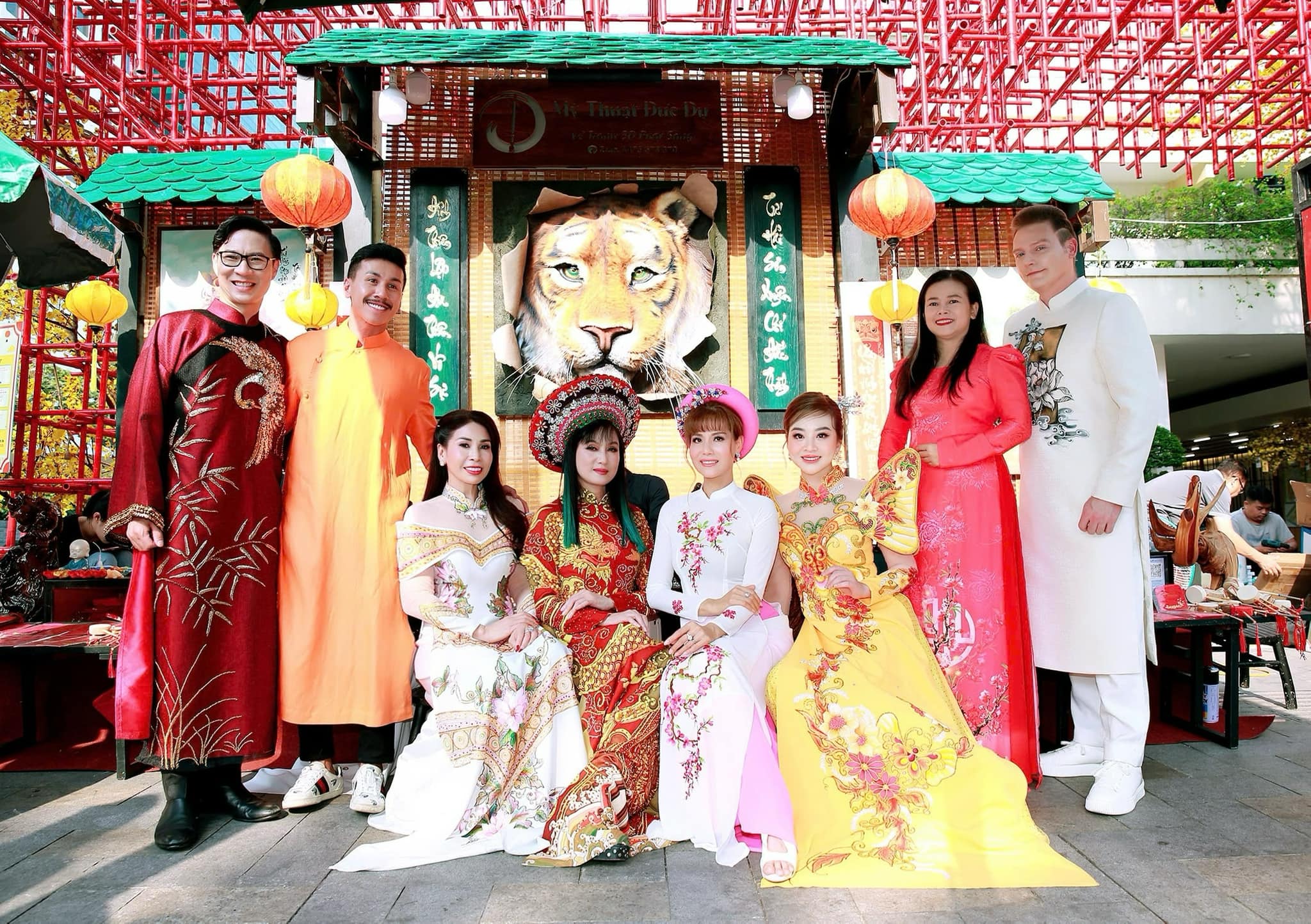 Diễn viên Lý Hương 3 TourBizVn Tin tức online cập nhập 247