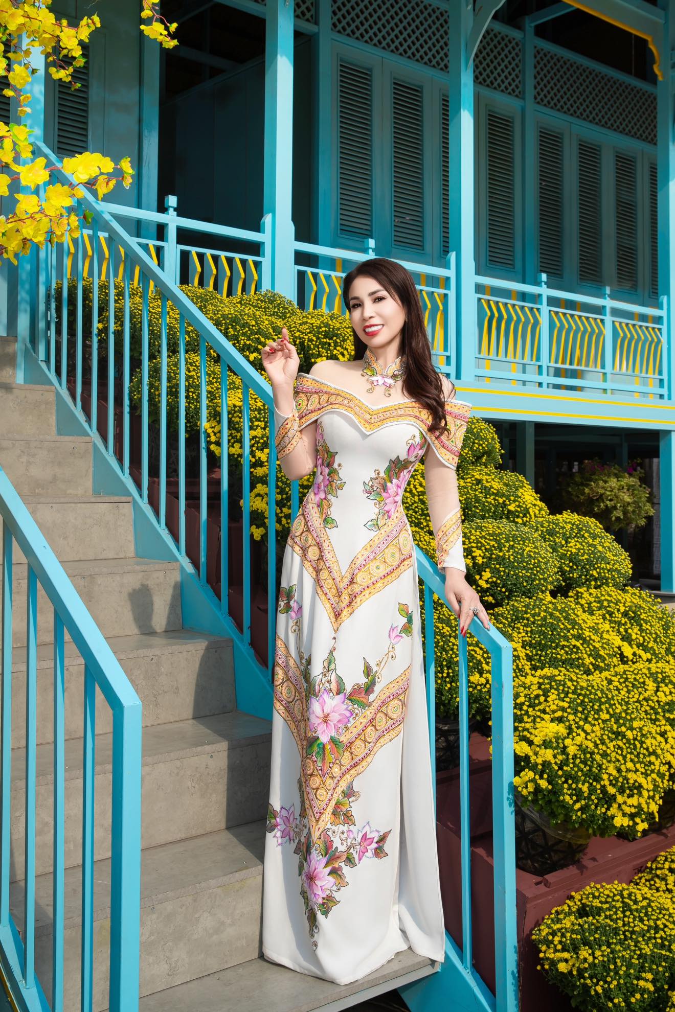 Diễn viên Lý Hương TourBizVn Tin tức online cập nhập 247