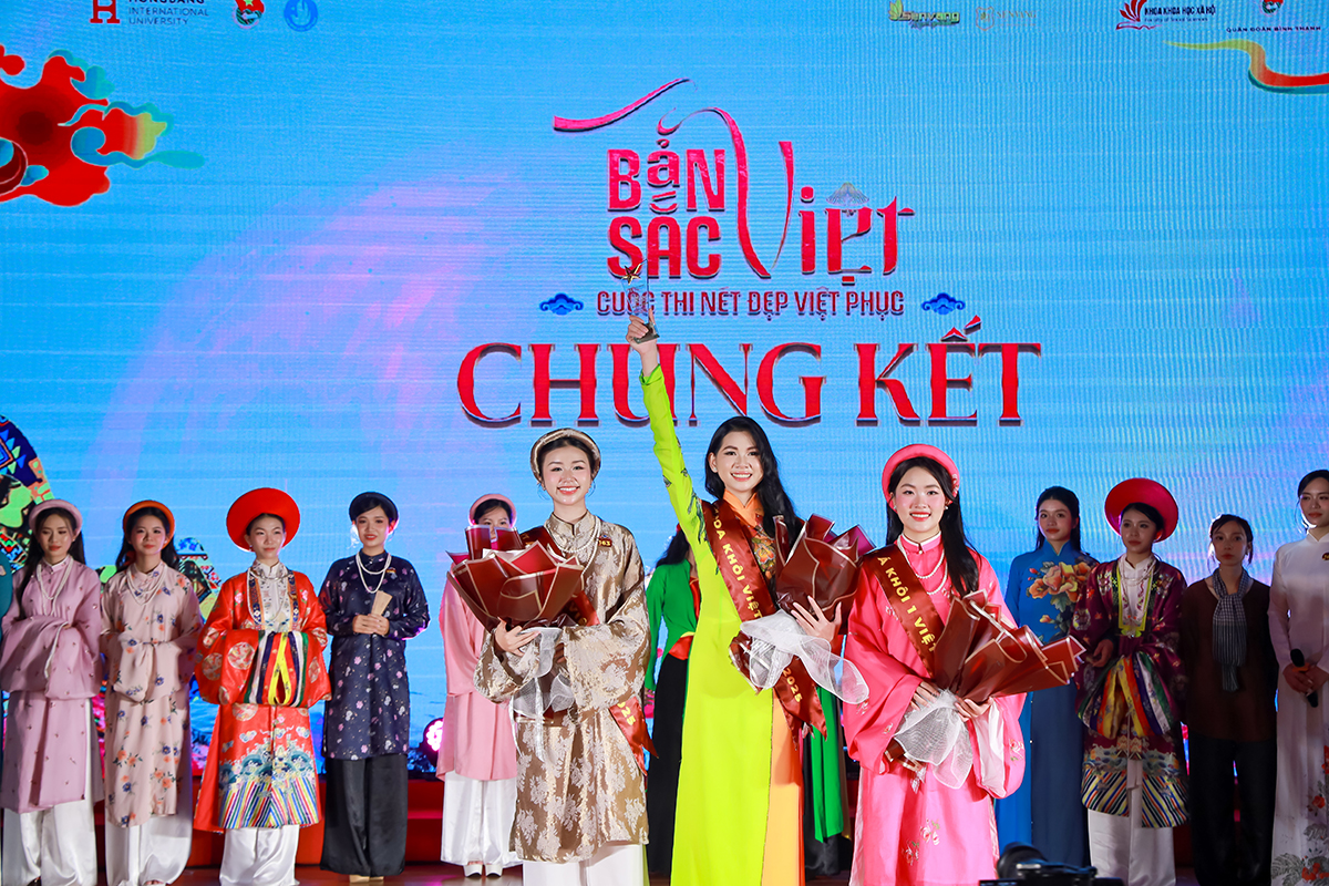 Chung kết cuộc thi ‘Nét đẹp Việt Phục 2025’: Vinh danh TOP 3 gương mặt xuất sắc