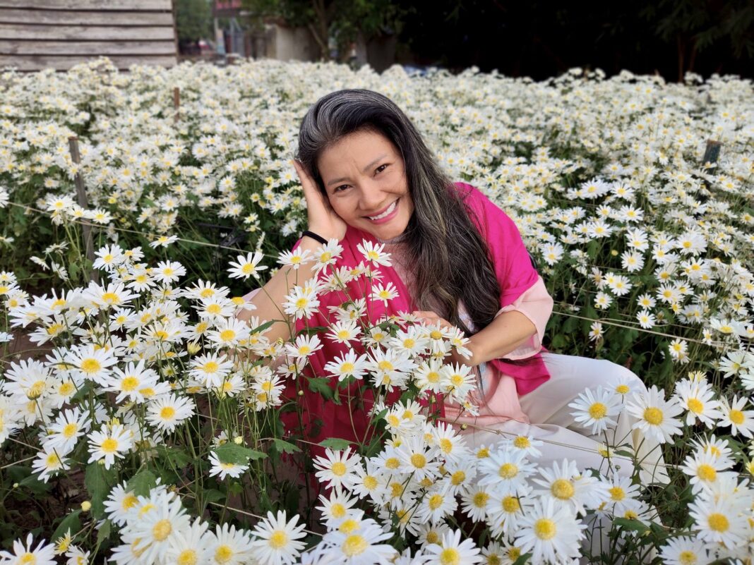 Kiều Trinh – Vẻ đẹp của sự tĩnh tại và bền bỉ