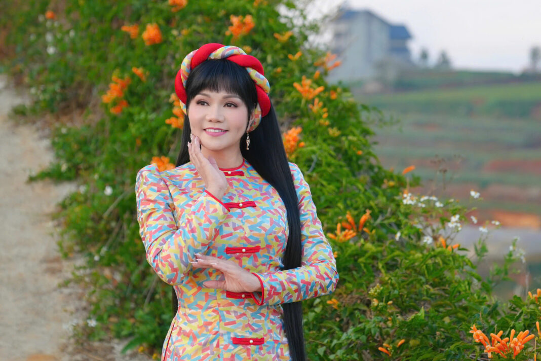 NSƯT Ngọc Huyền trở lại sân khấu với “Duyên Tình”