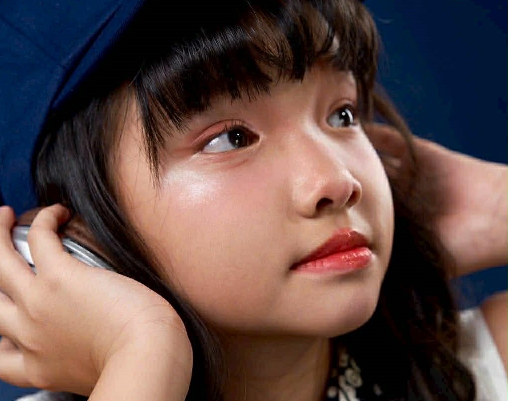 Diễn viên Bồ Câu – Cô bé đa năng của showbiz Việt