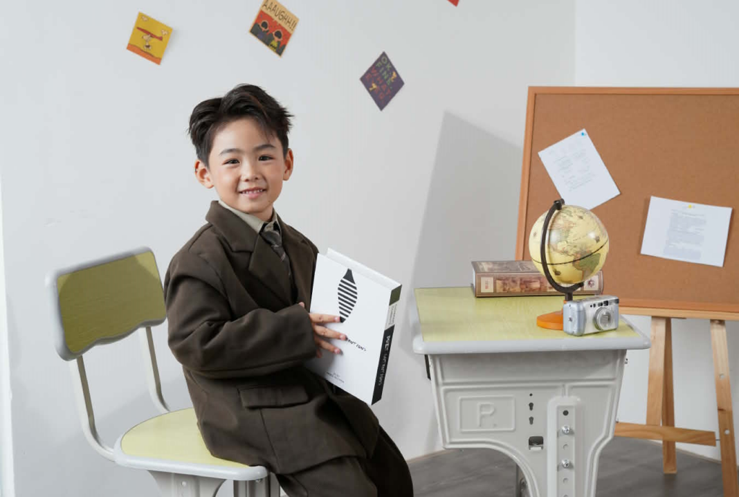 mẫu nhí Shin Mẫu nhí Shin