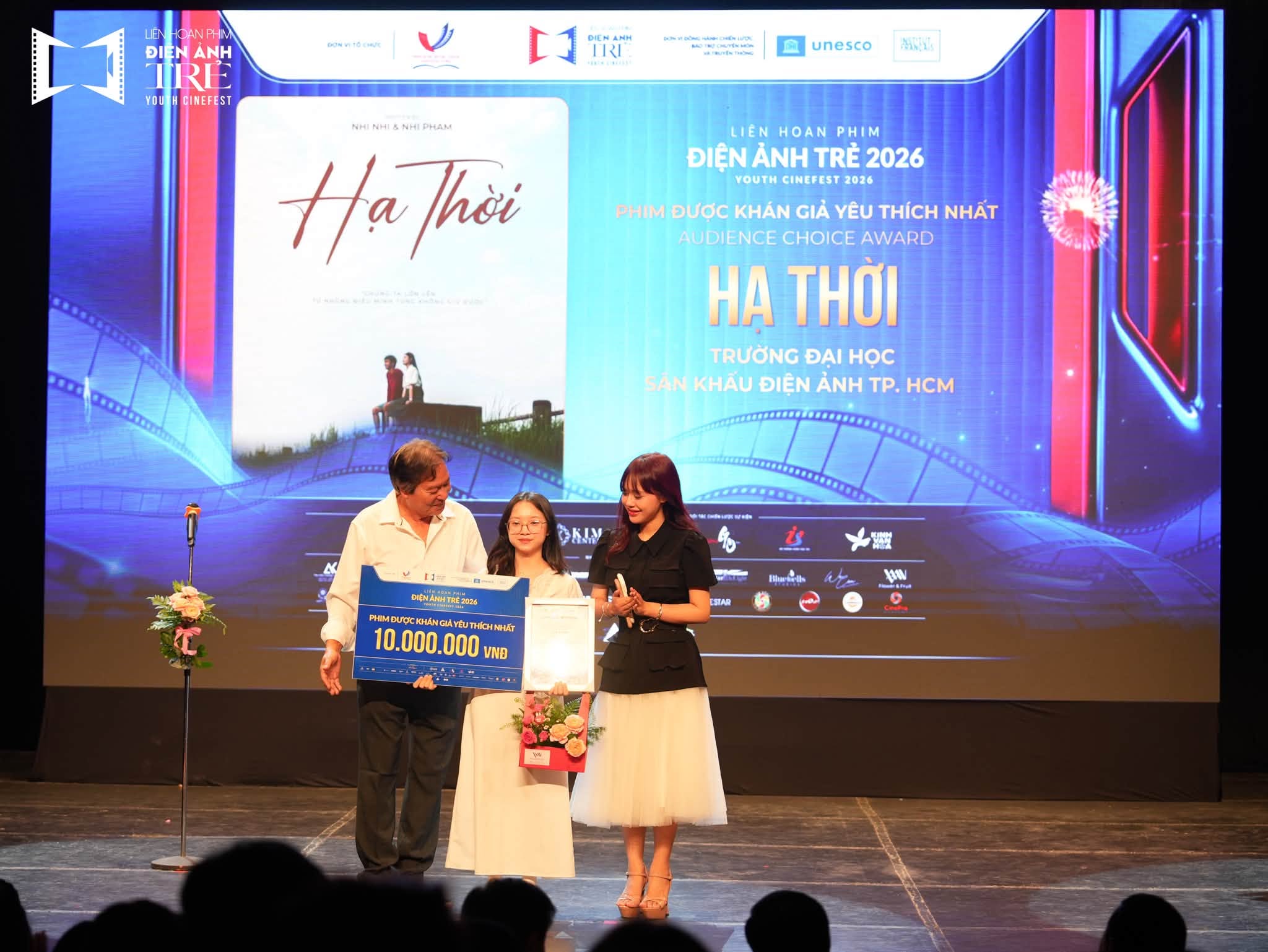 Liên hoan phim Điện ảnh Trẻ trao giải 13 TourBizVn Tin tức online cập nhập 247